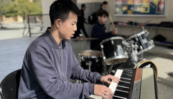 Rocking Out with Student Talent: Guns N' Roses Classics Take Center Stage at  The English School 's 